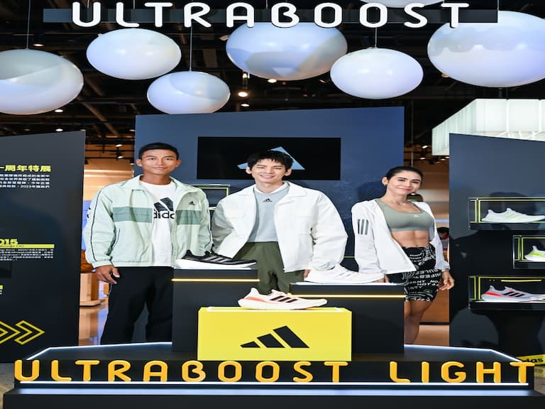 adidas Ultraboost Light 鞋款 5 大性能重點整理,腳感舒適到連林柏宏、雷理莎及盧彥勳都感到驚豔!