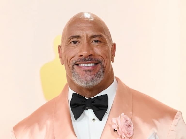 巨石強森 Dwayne Johnson 聲稱已用最大努力拯救《黑亞當》和亨利卡維爾：「我對新計畫沒有怨恨！」