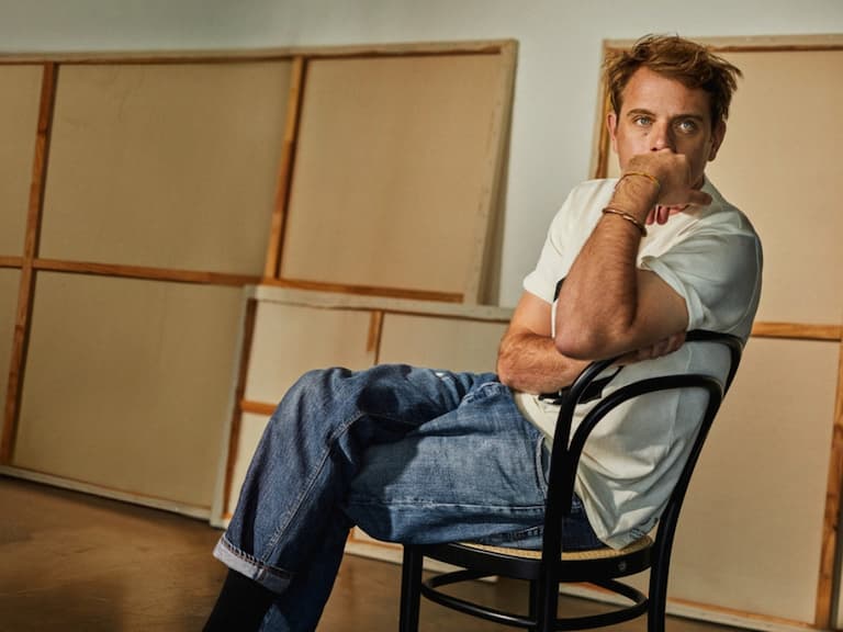 UNIQLO 為什麼一直跟 JW ANDERSON 聯名?看完設計師 Jonathan Anderson 的 5 件事你就會懂了