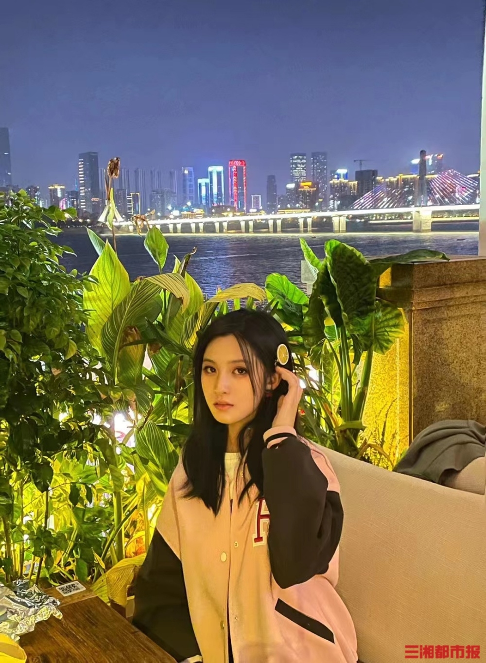 校花級獸醫系正妹畢業後到養豬場工作,每天 6 點上班年薪僅 44 萬台幣!