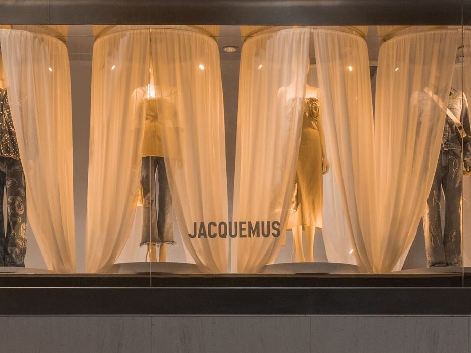 【流行大小事】JACQUEMUS「首家台灣期間限定店」開幕，這 10 點品牌大小事必須認識！