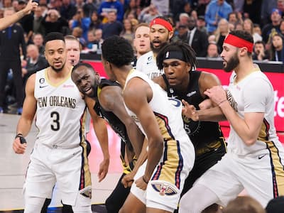 NBA/勇士追夢綠 Draymond Green 接連與鵜鶘球員爆發衝突,本季技術犯規已高達 17 次!