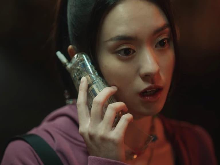 關於《模仿犯》「彤妹」邱偲琹 5 件事：靠情慾片爆紅、曾參加過《超級偶像》！