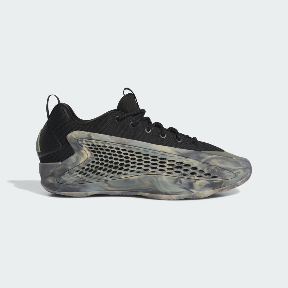 2025 年 10 款籃球鞋推薦盤點!Nike、adidas、NB 等實戰鞋款要怎麼挑?