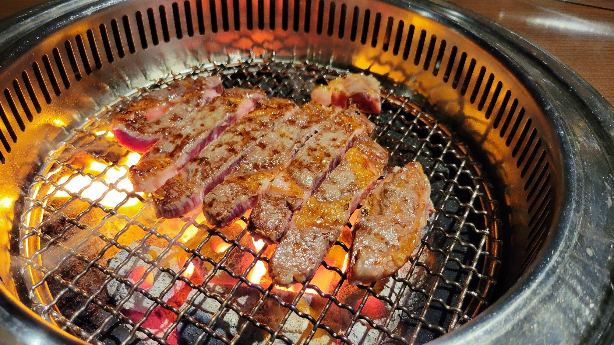 油花迴轉吧燒肉