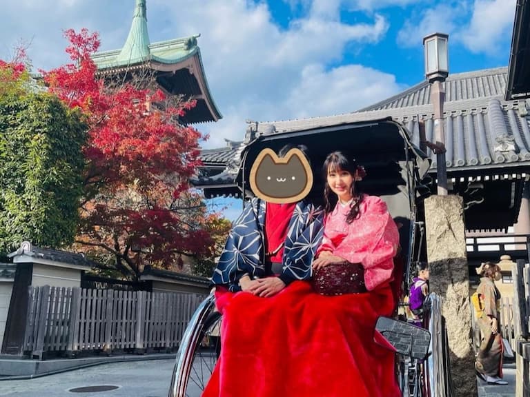 61 歲美魔女與「相差 31 歲男友」結婚爆紅，丈夫甚至比她兒子還要小 7 歲！
