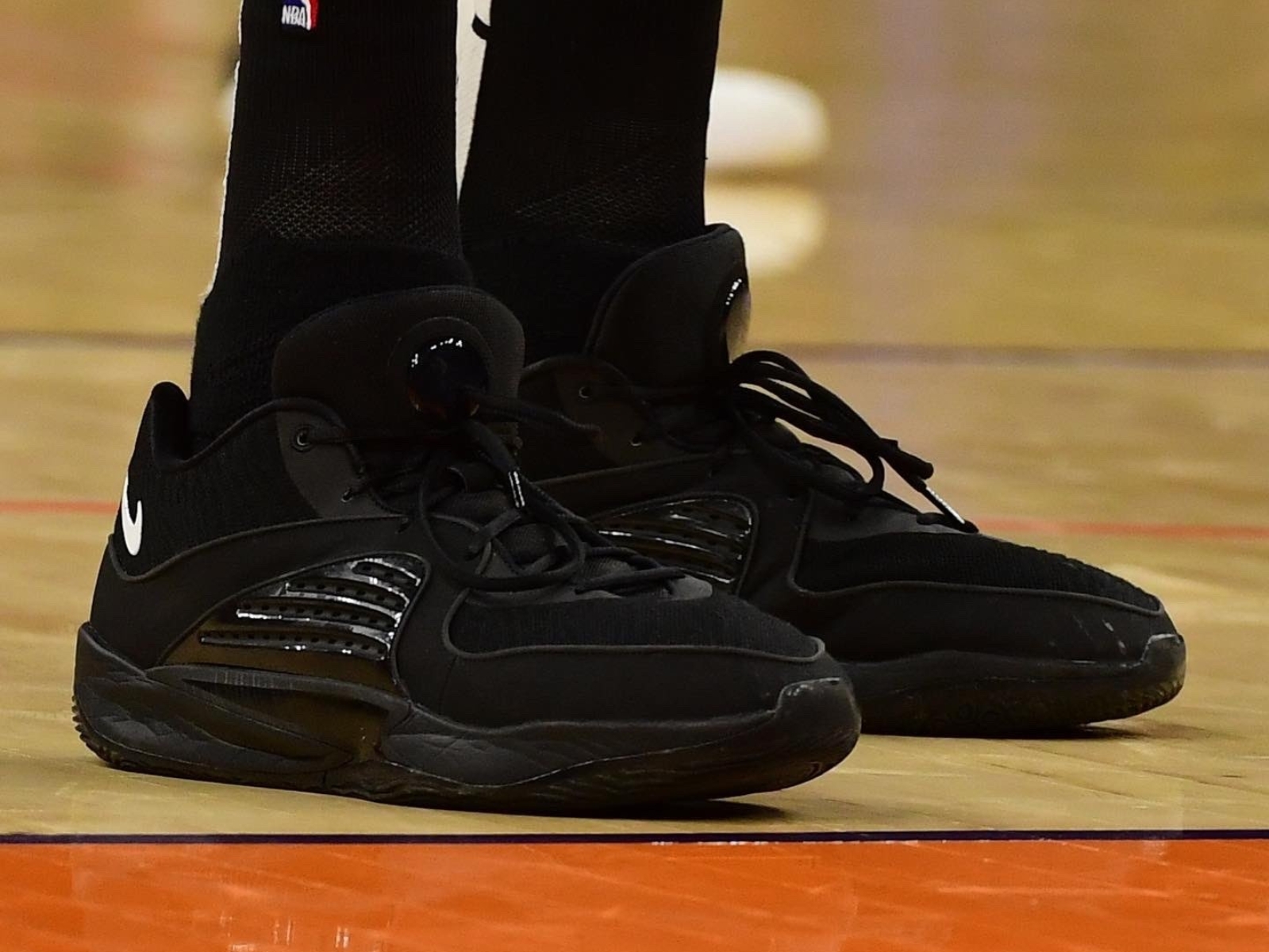 NBA／Kevin Durant 親自曝光 Nike KD 16 上腳出賽，這外觀是在致敬 Penny 2 吧？