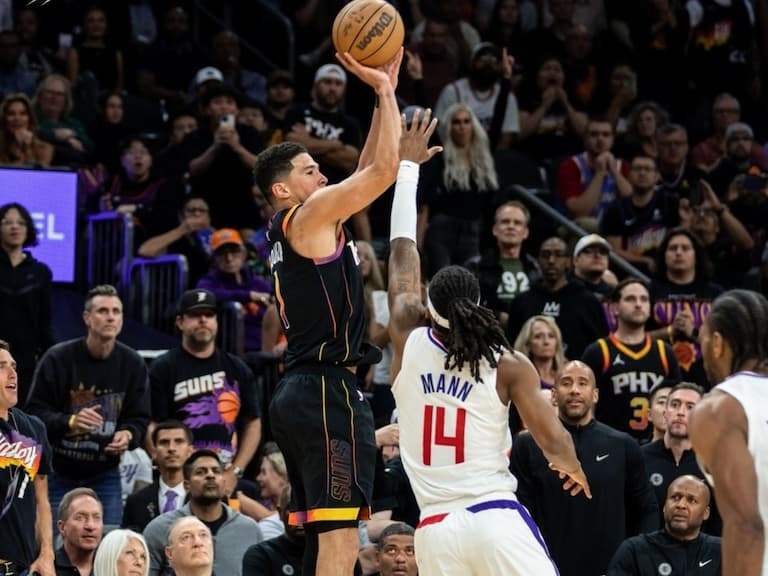 NBA 季後賽／太陽擊沉快艇系列賽扳回一城，Booker、KD 合拿 63 分根本守不住！