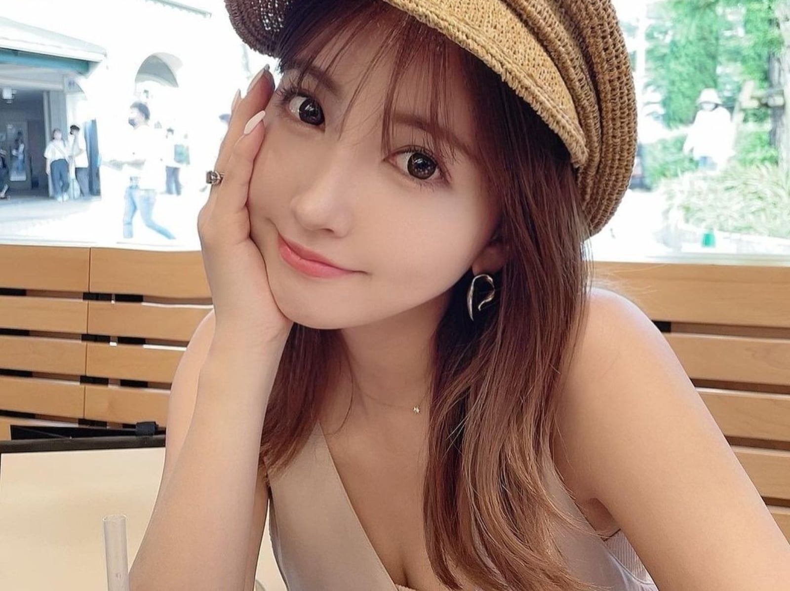 AV 女優三上悠亞引退作品殺青，拍一部片的片酬也曝光竟高達「1 億日圓」！