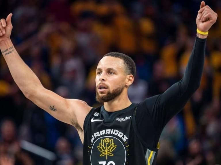 NBA 季後賽/柯瑞 Stephen Curry 爆砍 36 分,勇士擊敗國王系列賽扳回一城!