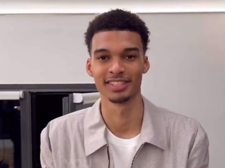 NBA／文班亞馬 Victor Wembanyama 開心能加入馬刺：「全法國人都希望馬刺抽到狀元籤！」