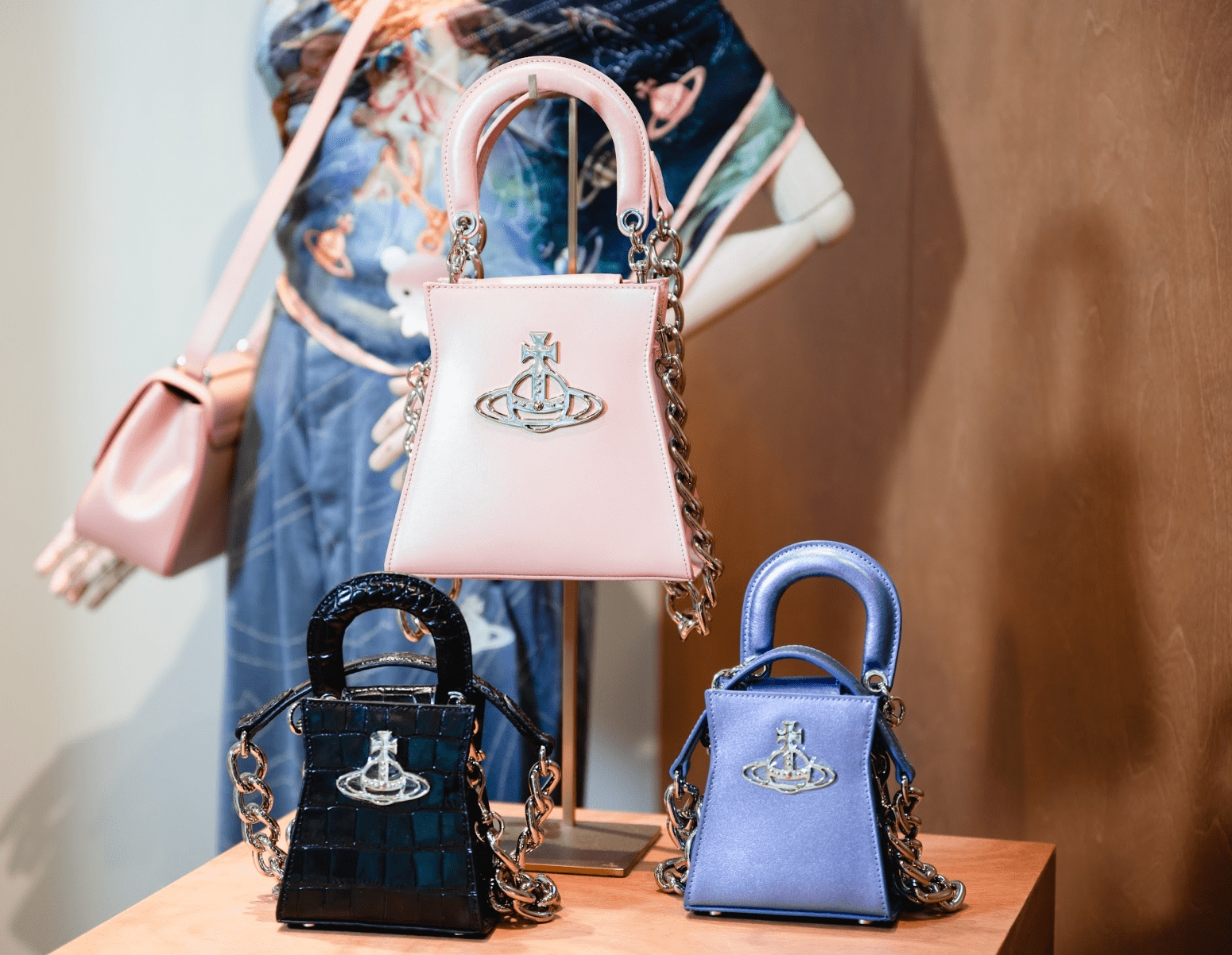 Vivienne Westwood lalaport 台中三井