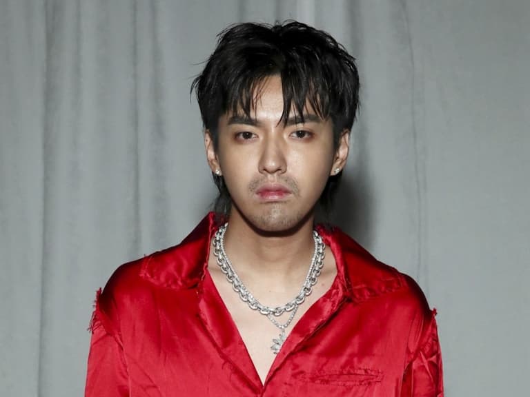 吳亦凡獄中近況曝光，為求減刑「當班長」求表現、甚至還有 2 人負責照顧他！