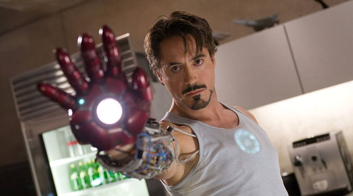 小勞勃道尼 Robert Downey Jr. 本來要演出《驚奇 4 超人》「末日博士」，不是鋼鐵人引熱議！