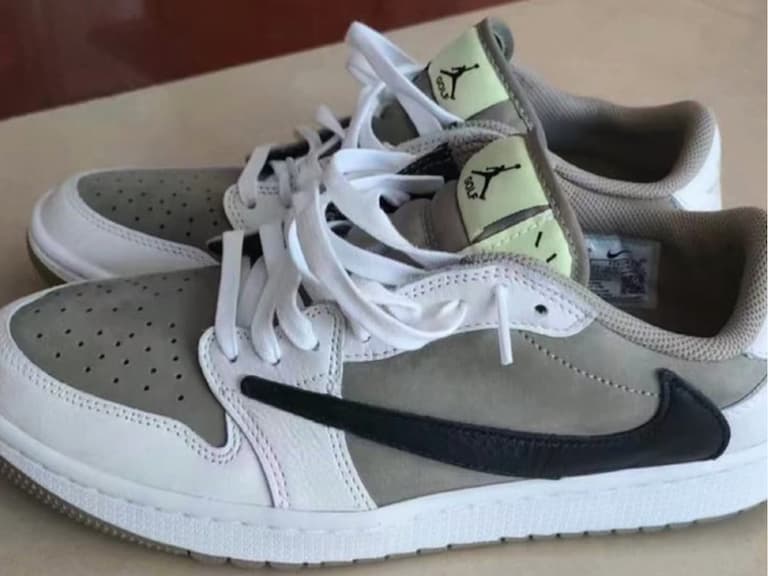 Travis Scott x Air Jordan 1 Low Golf 諜照無預警曝光，經典「倒勾」引鞋迷熱議！