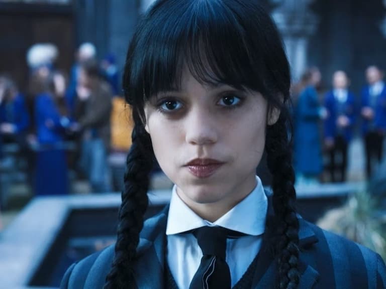 珍娜奧特嘉 Jenna Ortega 公開社群媒體的陰暗面，坦言變得更焦慮！