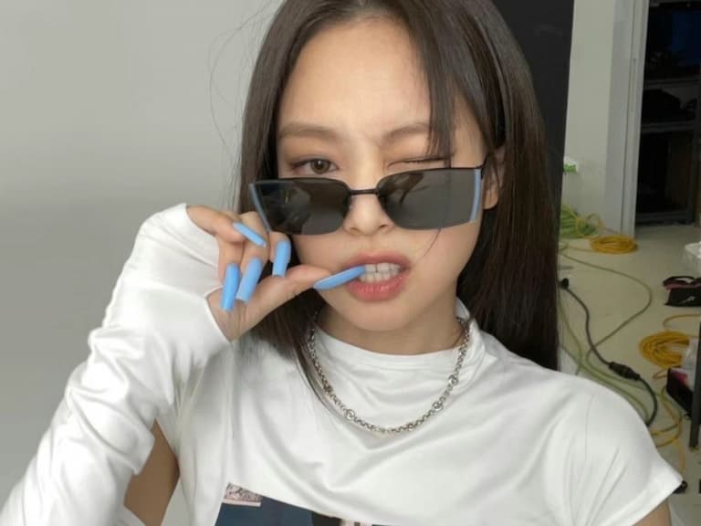 2024 涼感衣品牌推薦 Top 15！UNIQLO、LEVI'S、ONE BOY⋯穿上一秒變「行走冷氣房」！