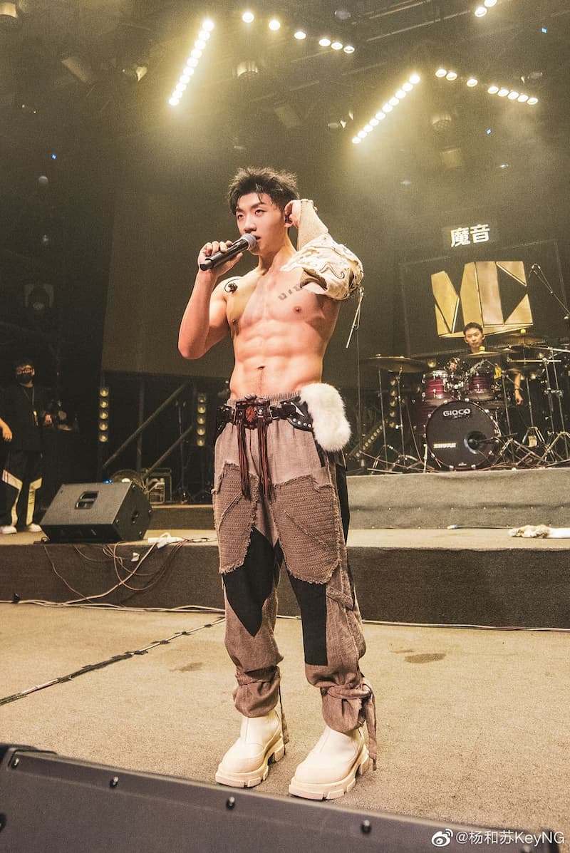 瘦子 E.SO《中國說唱巔峰對決 2023》顏霸排名僅第三名，引來網友留言熱議！ JUKSY 街星