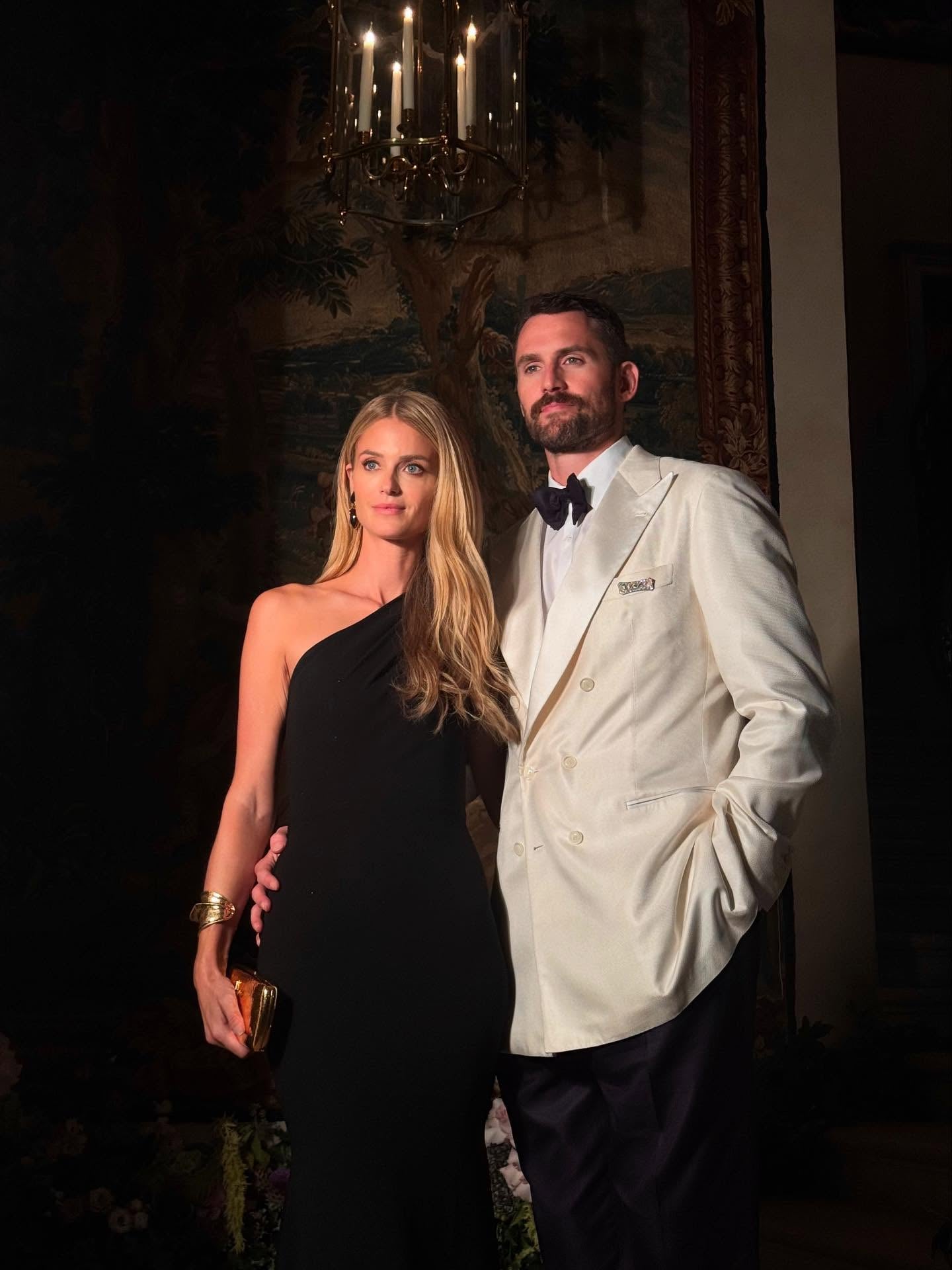 NBA 十位「愛家好男人」球員盤點：詹皇幾乎沒緋聞、星海哥跟愛妻超登對！