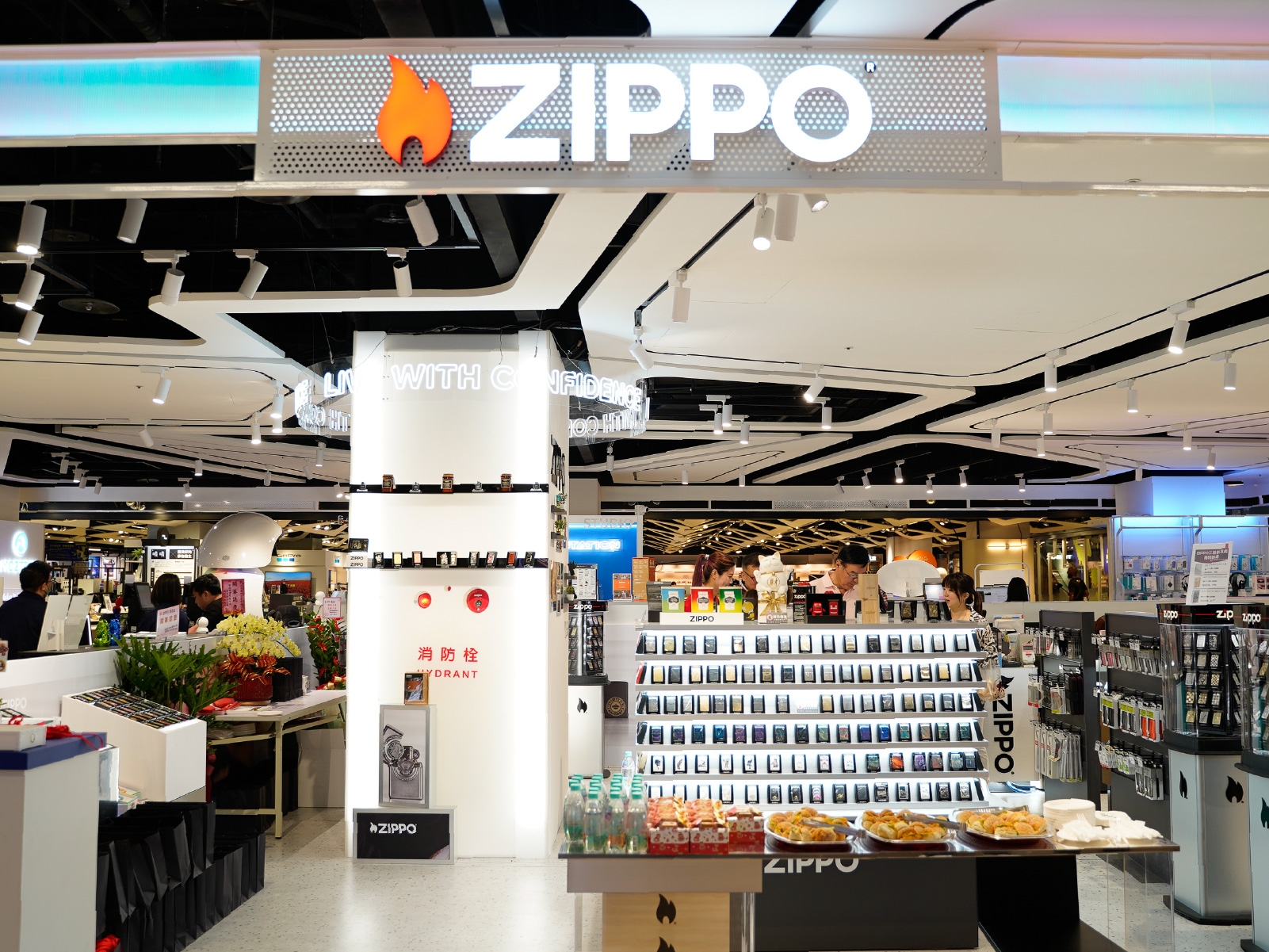 美式傳奇品牌ZIPPO三創概念店「火」熱開幕！各類經典聯名款打火機，都在這裡獨家開賣！