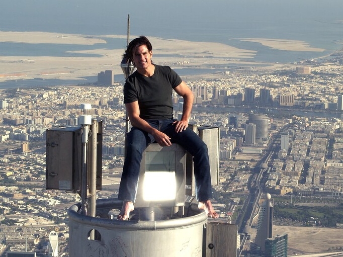 湯姆克魯斯 Tom Cruise 想在高達 828 米鐵塔奔跑，嚇壞麥特戴蒙 Matt Damon！