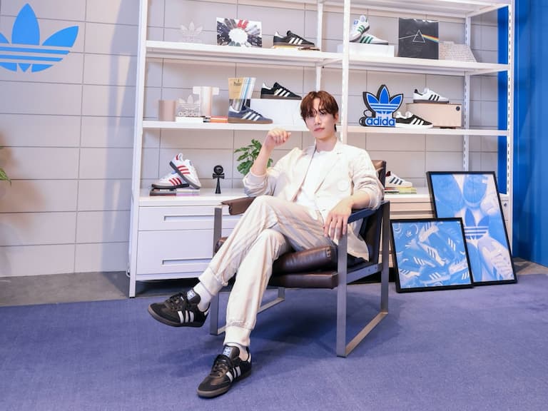 李俊昊上腳 adidas Originals SAMBA，原來他認為「球鞋搭配」這樣穿就很好看！