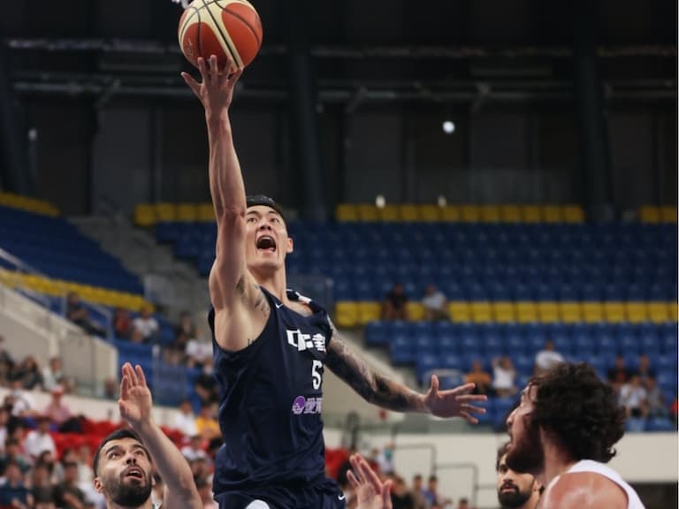 瓊斯盃/中華藍擊敗伊朗喜迎 4 連勝,阿提諾 29 分 12 籃板肆虐禁區!