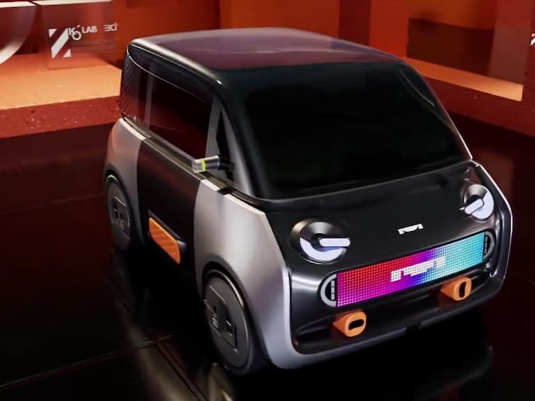 鴻海 MIH Project X 電動車登場!Gogoro 電池通用、搭載 BlackBerry軟體⋯亮點一次看!
