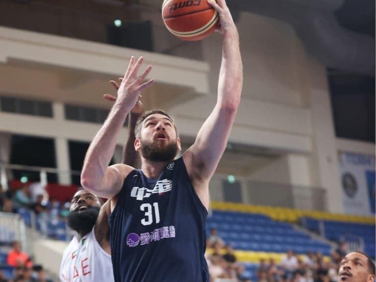 瓊斯盃/中華藍 18 分大勝阿聯隊斬獲 5 連勝,阿提諾 11 投全中攻下 24 分!