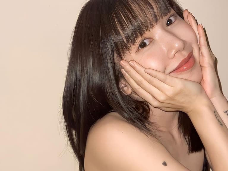 啦啦隊羚安首度推出寫真「羚家女孩」！尺度超大也沒在怕！【野生抓正妹】