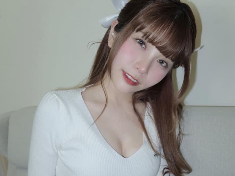 瑀熙甜喊：「吹給大家看」！？休閒造型暗藏滿滿誠意！【野生抓正妹】
