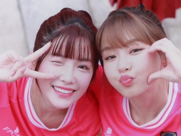 Yuri、菲菲回眸畫面太誘惑!「菲叡情海 2.0」合體辣到粉絲無法招架!【野生抓正妹】