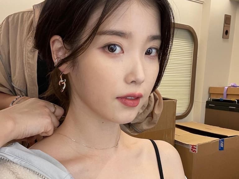 IU 李知恩 30＋勵志人生觀必學！從一身負評到國民女神全靠這 20 個處世之道！