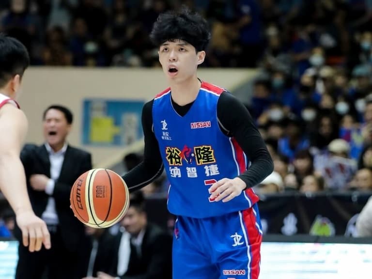 SBL 球星吳季穎假球疑雲惹議，PLG 球評左從凱疑似發文怒嗆「若是真的，你就是敗類」！