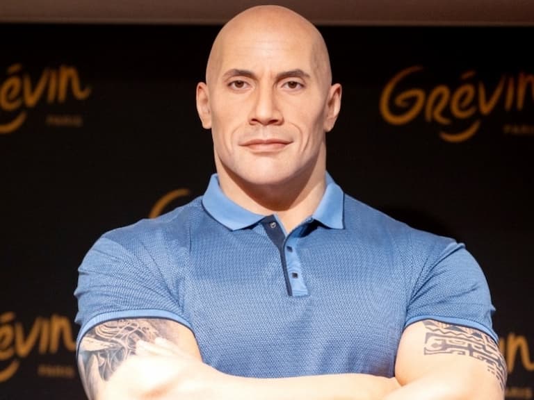 巨石強森 Dwayne Johnson 新蠟像慘遭洗白笑翻全網！本人回應：「這就是失去《小美人魚》的感受嗎？」