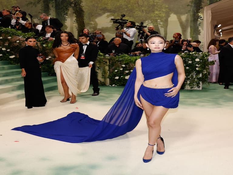 2024 Met Gala 紅毯造型一次看!BLACKPINK Jennie、席德妮史威尼 Sydney Sweeney⋯你心中最美是誰?