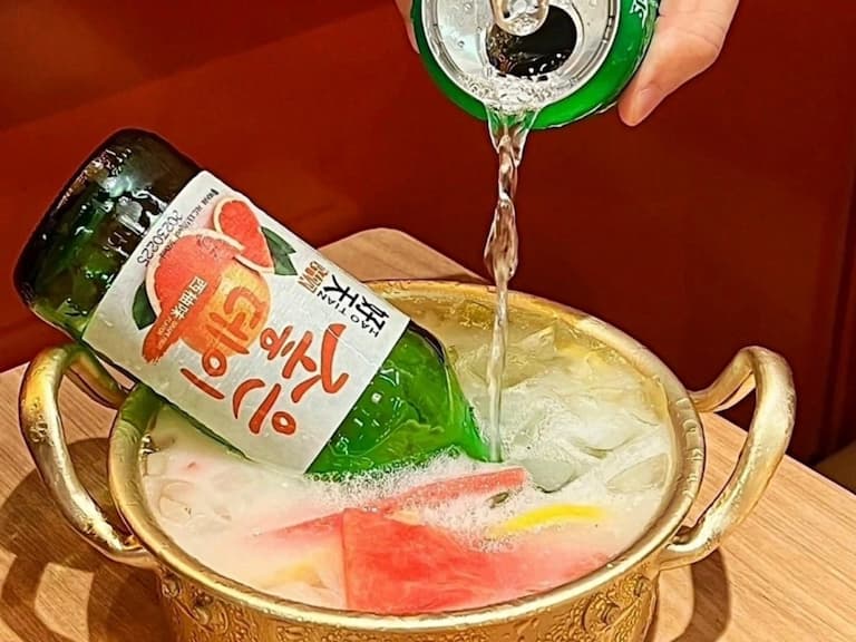 2026 10 款燒酒調酒推薦，加入雪碧、冰棒⋯沒有酒精味變成清爽天花板！