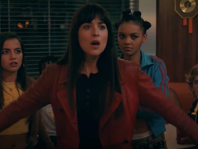 《蜘蛛夫人》上映!達珂塔強生 Dakota Johnson 聯手席德妮史威尼 Sydney Sweeney 對抗神秘反派!
