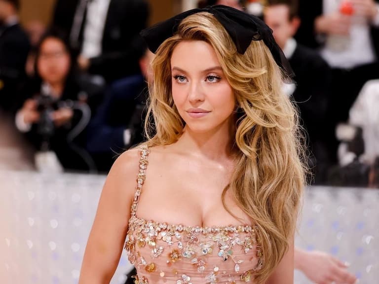 《高校十八禁》席德妮史威尼 Sydney Sweeney 自爆窮到破產！不只沒房，還負擔不起洛杉磯的生活！
