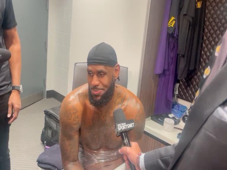 NBA/詹皇 LeBron James 得知年紀比爵士教練 Will Hardy 還老後嚇到:「我的老天!」