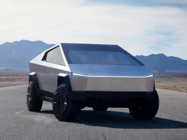 特斯拉 Tesla 為打擊黃牛炒賣 Cybertruck,祭出「一年內轉售將罰 5 萬美元違約金」引熱議!
