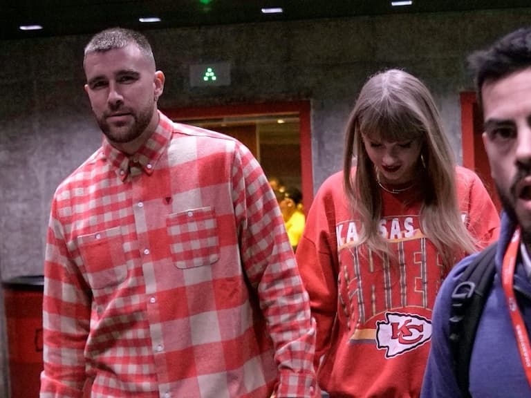 泰勒絲 Taylor Swift 最新戀情是套路?美國主播砲轟:「都是炒作!」