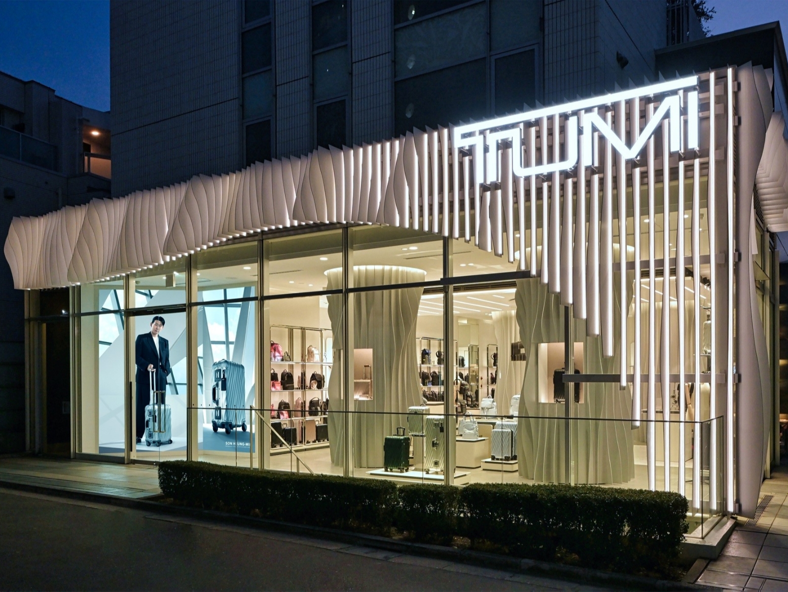 TUMI於日本東京表參道慶祝首間亞太旗艦店開幕活動