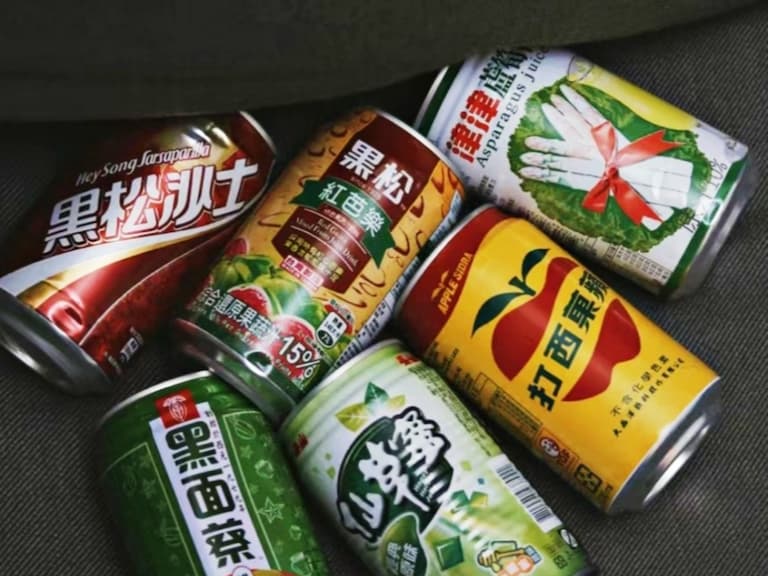 盤點 10 款正港台灣味飲料：波蜜、奧利多⋯這款遭網批：「喝起來像痠痛布！」