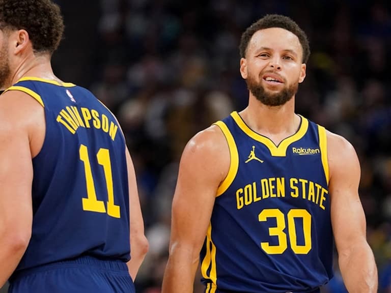 NBA／勇士主場慘敗熱火，「浪花兄弟」Curry 與 Klay 賽後「情緒低落」畫面曝光！