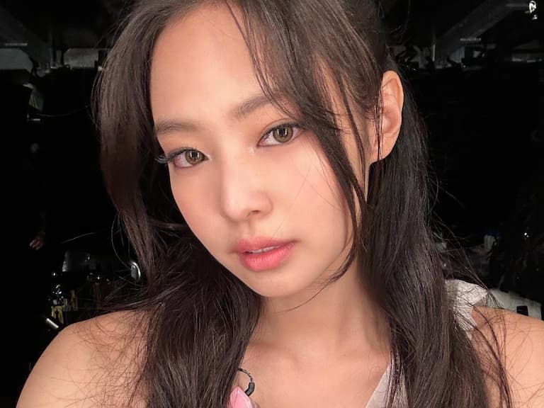BLACKPINK Jennie 與 Zico 新曲〈SPOT!〉釋出!當老闆後首吐離開 YG 娛樂的原因!