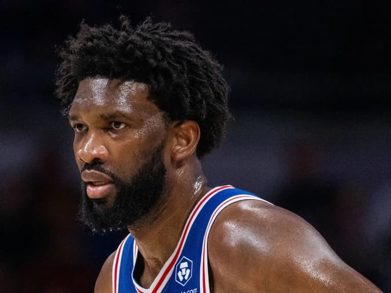 NBA／Joel Embiid 確定「左膝半月板撕裂」，年度 MVP 恐將說掰掰！