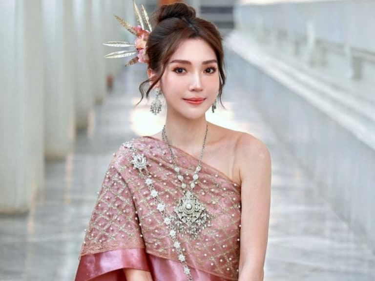 聯發科正妹工程師劉甄詒 Serina 因甜美外型爆紅，還代表台灣參加德州撲克競技比賽奪冠！【野生抓正妹】
