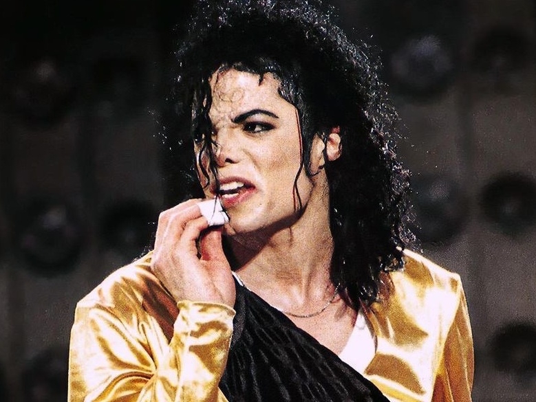麥可傑克森 Michael Jackson 傳記電影劇照曝光！侄子完美復刻長相引網驚：「以為本人！」