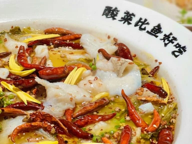 2024 全台 10 家酸菜魚推薦：刁民、溜溜⋯酸辣鮮香的好滋味怎能不嚐？